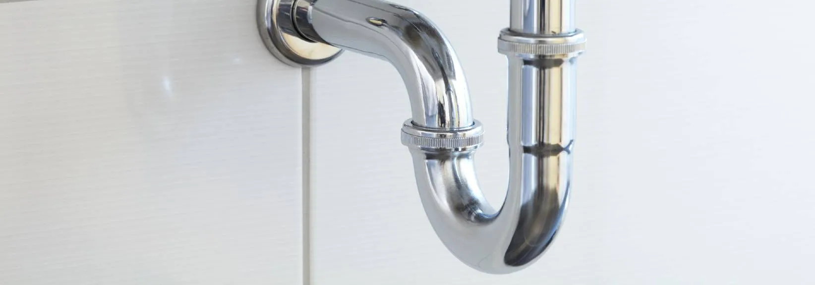 Why Do Plumbers Need a License in Most Provinces? blog image