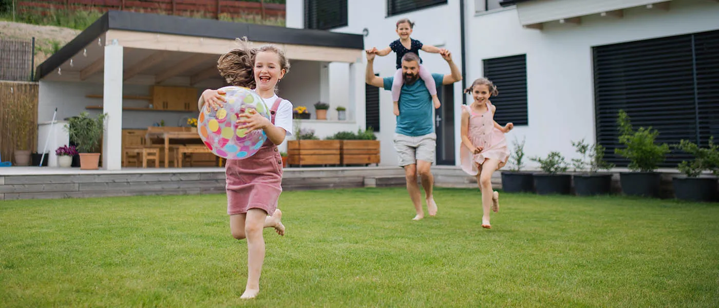 HVAC Do’s and Don’ts Before Summer Hits blog image